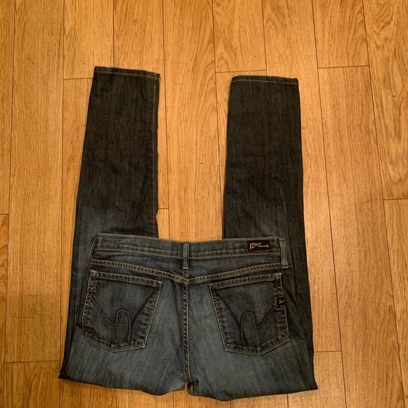 Citizens of Humanity Kelly #001 Stretch
Low waist Bootcut size 30
EUC - Picture 8 of 16